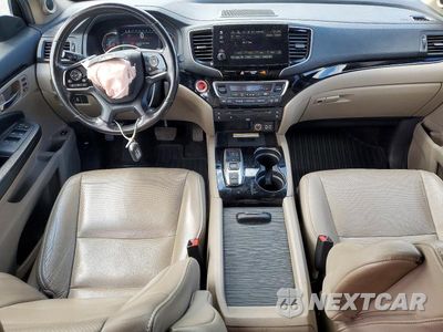 Zdjęcie 8 z 13 samochodu: 2019 HONDA PILOT ELITE VIN:5FNYF6H01KB008380 - miniatura