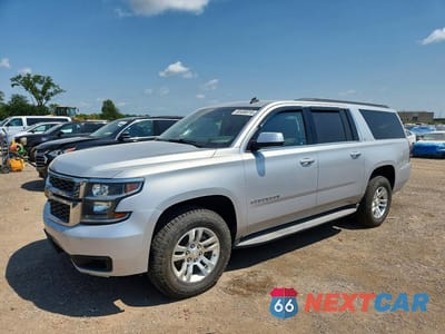 2015 CHEVROLET SUBURBAN K1500 LT 1GNSKJKC6FR195193 - główne zdjęcie licytacji z USA - miniatura