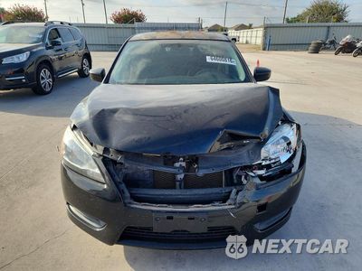 Piąte zdjęcie samochodu w środku: 2015 NISSAN SENTRA S VIN:3N1AB7AP8FY374652 - miniatura
