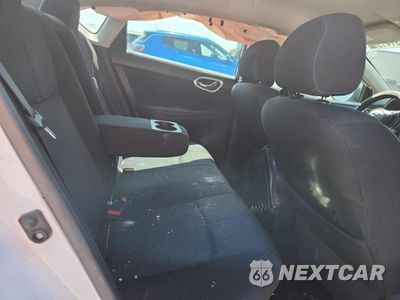 Zdjęcie 10 z 12 samochodu: 2018 NISSAN SENTRA SR VIN:3N1AB7AP8JY269571 - miniatura