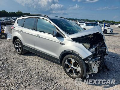 Czwarte zdjęcie samochodu z boku: 2018 FORD ESCAPE SEL VIN:1FMCU0HD2JUD25845 - miniatura