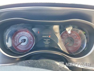 Zdjęcie 9 z 12 samochodu: 2016 DODGE CHARGER SRT HELLCAT VIN:2C3CDXL96GH317506 - miniatura