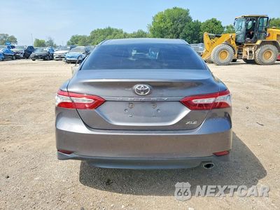 Zdjęcie 6 z 12 samochodu: 2018 TOYOTA CAMRY XLE VIN:4T1B11HK5JU119797 - miniatura