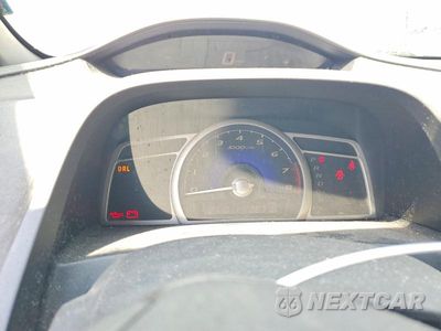 Zdjęcie 9 z 12 samochodu: 2008 HONDA CIVIC LX VIN:1HGFA16508L018204 - miniatura