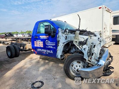 Czwarte zdjęcie samochodu z boku: 2021 CHEVROLET SILVERADO K3500 VIN:1GB3YSE76MF214716 - miniatura