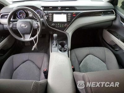 Zdjęcie 8 z 13 samochodu: 2018 TOYOTA CAMRY LE VIN:4T1B11HK8JU141261 - miniatura