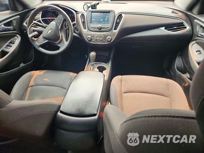 Zdjęcie 8 z 12 samochodu: 2017 CHEVROLET MALIBU LS VIN:1G1ZB5ST9HF246438 - miniatura