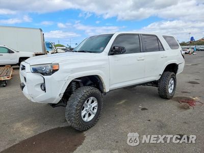 2020 TOYOTA 4RUNNER SR5 JTEBU5JR3L5755928 - główne zdjęcie licytacji z USA - miniatura