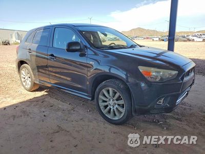 Czwarte zdjęcie samochodu z boku: 2011 MITSUBISHI OUTLANDER SPORT SE VIN:JA4AP4AU8BZ011216 - miniatura