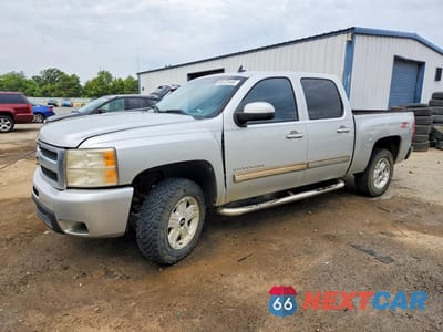2011 CHEVROLET SILVERADO K1500 LTZ 3GCPKTE38BG277877 - główne zdjęcie licytacji z USA - miniatura