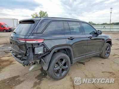 Trzecie zdjęcie samochodu z tyłu: 2025 JEEP GRAND CHEROKEE LIMITED VIN:1C4RJHBG9SC369731 - miniatura