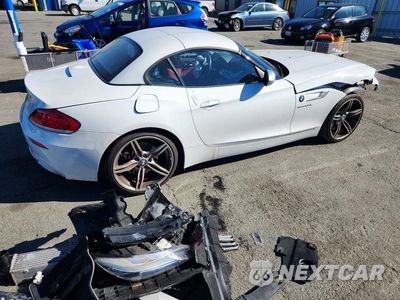 Trzecie zdjęcie samochodu z tyłu: 2016 BMW Z4 SDRIVE35IS VIN:WBALM1C52GE634936 - miniatura