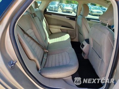 Zdjęcie 10 z 12 samochodu: 2019 FORD FUSION SE VIN:3FA6P0T99KR251236 - miniatura