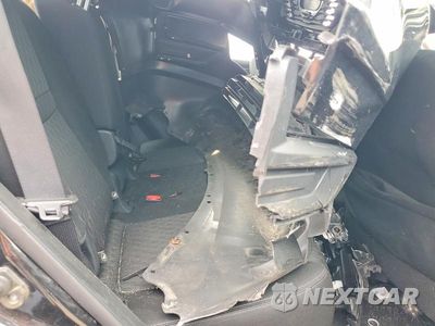 Zdjęcie 11 z 13 samochodu: 2018 NISSAN ROGUE S VIN:KNMAT2MVXJP547461 - miniatura