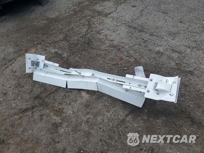 Zdjęcie 13 z 14 samochodu: 2024 GMC SAVANA G2500 VIN:1GTW7AF75R1290761 - miniatura