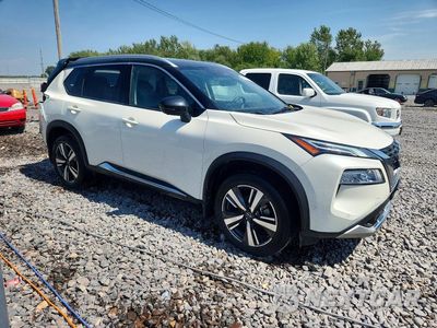 Czwarte zdjęcie samochodu z boku: 2023 NISSAN ROGUE PLATINUM VIN:JN8BT3DD9PW308021 - miniatura
