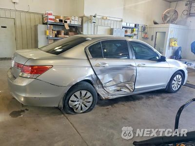 Trzecie zdjęcie samochodu z tyłu: 2011 HONDA ACCORD LX VIN:1HGCP2F38BA073413 - miniatura
