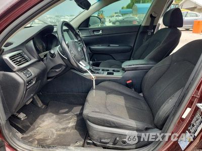 Zdjęcie 7 z 13 samochodu: 2019 KIA OPTIMA LX VIN:5XXGT4L32KG311868 - miniatura