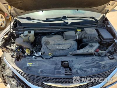 Zdjęcie 12 z 13 samochodu: 2017 CHRYSLER PACIFICA TOURING L VIN:2C4RC1BG3HR768149 - miniatura