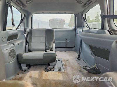 Zdjęcie 10 z 13 samochodu: 2003 TOYOTA SIENNA CE VIN:4T3ZF19C73U553544 - miniatura