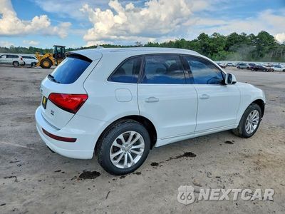 Trzecie zdjęcie samochodu z tyłu: 2016 AUDI Q5 PREMIUM VIN:WA1C2AFP6GA151294 - miniatura