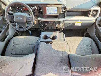 Zdjęcie 8 z 12 samochodu: 2025 FORD F250 SUPER DUTY VIN:1FT8W2BT1SED97776 - miniatura