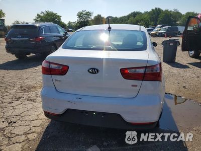 Zdjęcie 6 z 12 samochodu: 2017 KIA RIO LX VIN:KNADM4A35H6029862 - miniatura