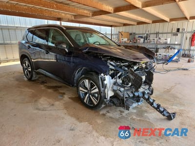 Czwarte zdjęcie samochodu z boku: 2026 NISSAN ROGUE SL VIN:5N1BT3CA2TC815000 - miniatura