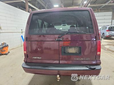 Zdjęcie 6 z 13 samochodu: 2002 CHEVROLET ASTRO VIN:1GNEL19X82B143943 - miniatura