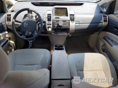 Zdjęcie 8 z 12 samochodu: 2007 TOYOTA PRIUS BASE VIN:JTDKB20U577661378 - miniatura