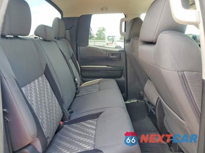 Zdjęcie 10 z 12 samochodu: 2019 TOYOTA TUNDRA SR VIN:5TFUM5F16KX083382 - miniatura