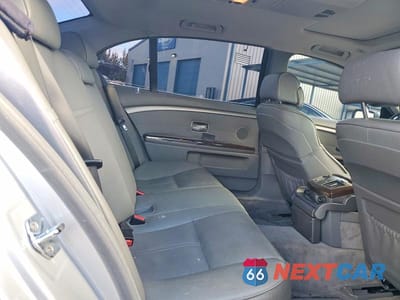 Zdjęcie 10 z 12 samochodu: 2006 BMW 750 LI VIN:WBAHN83506DT59566 - miniatura
