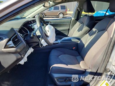 Zdjęcie 7 z 12 samochodu: 2020 TOYOTA CAMRY LE VIN:4T1L11AK0LU994058 - miniatura