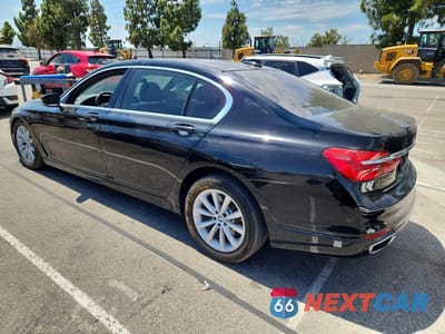 Drugie zdjęcie samochodu z przodu: 2019 BMW 740 I VIN:WBA7E2C52KB216777 - miniatura