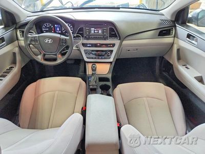 Zdjęcie 8 z 12 samochodu: 2016 HYUNDAI SONATA SE VIN:5NPE24AF7GH404694 - miniatura