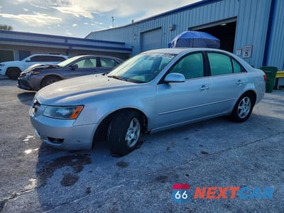 2006 HYUNDAI SONATA GLS V6 5NPEU46F96H035855 - główne zdjęcie licytacji z USA - miniatura