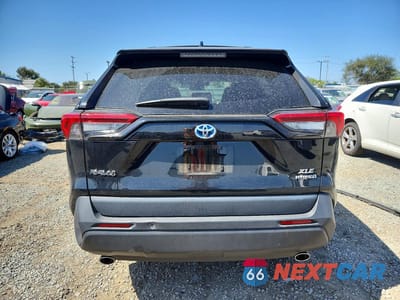 Zdjęcie 6 z 13 samochodu: 2021 TOYOTA RAV4 XLE VIN:4T3RWRFV2MU034939 - miniatura