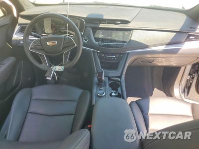 Zdjęcie 8 z 13 samochodu: 2025 CADILLAC XT5 LUXURY VIN:1GYKNAR41SZ115866 - miniatura