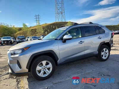 2020 TOYOTA RAV4 LE JTMMWRFV9LD059682 - główne zdjęcie licytacji z USA - miniatura
