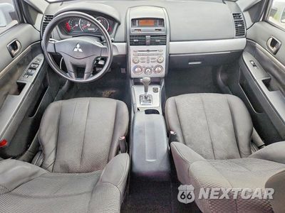 Zdjęcie 8 z 13 samochodu: 2012 MITSUBISHI GALANT FE VIN:4A32B2FF1CE015489 - miniatura