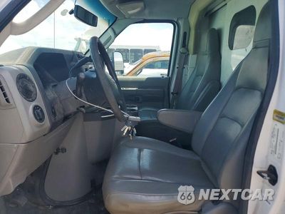 Zdjęcie 7 z 13 samochodu: 2016 FORD ECONOLINE E350 SUPER DUTY CUTAWAY VAN VIN:1FDWE3FL9GDC09122 - miniatura