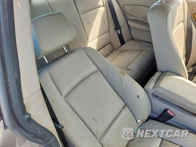 Zdjęcie 10 z 13 samochodu: 2013 BMW 128 I VIN:WBAUP7C55DVP24317 - miniatura