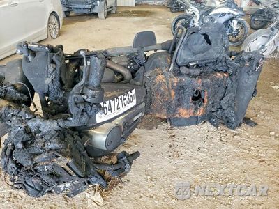 Piąte zdjęcie samochodu w środku: 2014 HARLEY-DAVIDSON FLHTK ELECTRA GLIDE ULTRA LIMITED VIN:1HD1KEL10EB701857 - miniatura