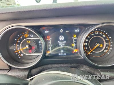 Zdjęcie 9 z 12 samochodu: 2019 JEEP WRANGLER UNLIMITED SPORT VIN:1C4HJXDN8KW689509 - miniatura