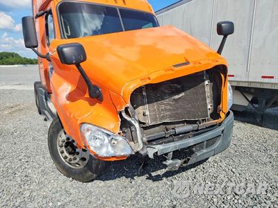 Zdjęcie 13 z 13 samochodu: 2014 FREIGHTLINER CASCADIA - SEMI TRUCK VIN:1FUGGLD5XELFK3349 - miniatura