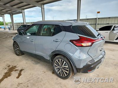 Drugie zdjęcie samochodu z przodu: 2021 NISSAN KICKS SV VIN:3N1CP5CV0ML543390 - miniatura