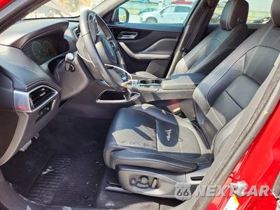 Zdjęcie 7 z 12 samochodu: 2017 JAGUAR F-PACE R - SPORT VIN:SADCL2BV9HA099565 - miniatura