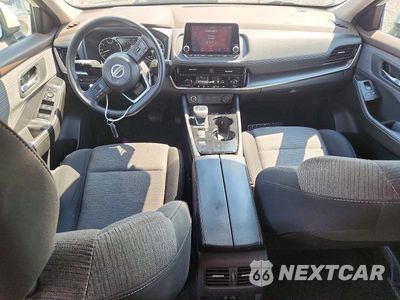 Zdjęcie 8 z 13 samochodu: 2021 NISSAN ROGUE SV VIN:5N1AT3BA3MC733310 - miniatura