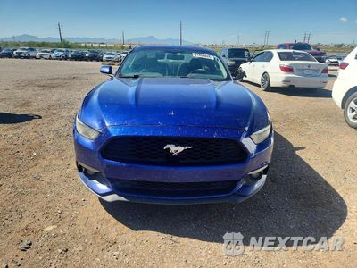 Piąte zdjęcie samochodu w środku: 2016 FORD MUSTANG VIN:1FA6P8TH2G5283462 - miniatura