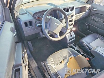 Zdjęcie 8 z 13 samochodu: 2008 JEEP PATRIOT SPORT VIN:1J8FT28058D608675 - miniatura